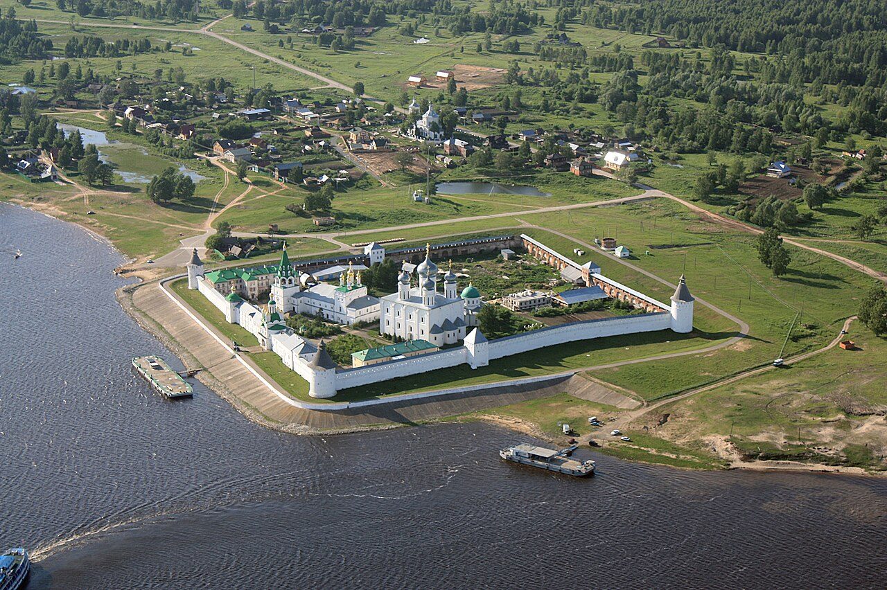Макарьев