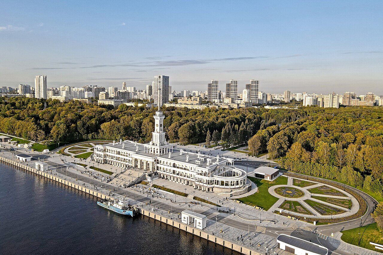 Северный речной вокзал — Москва