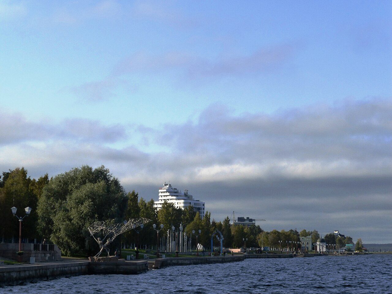Онежская набережная — Петрозаводск