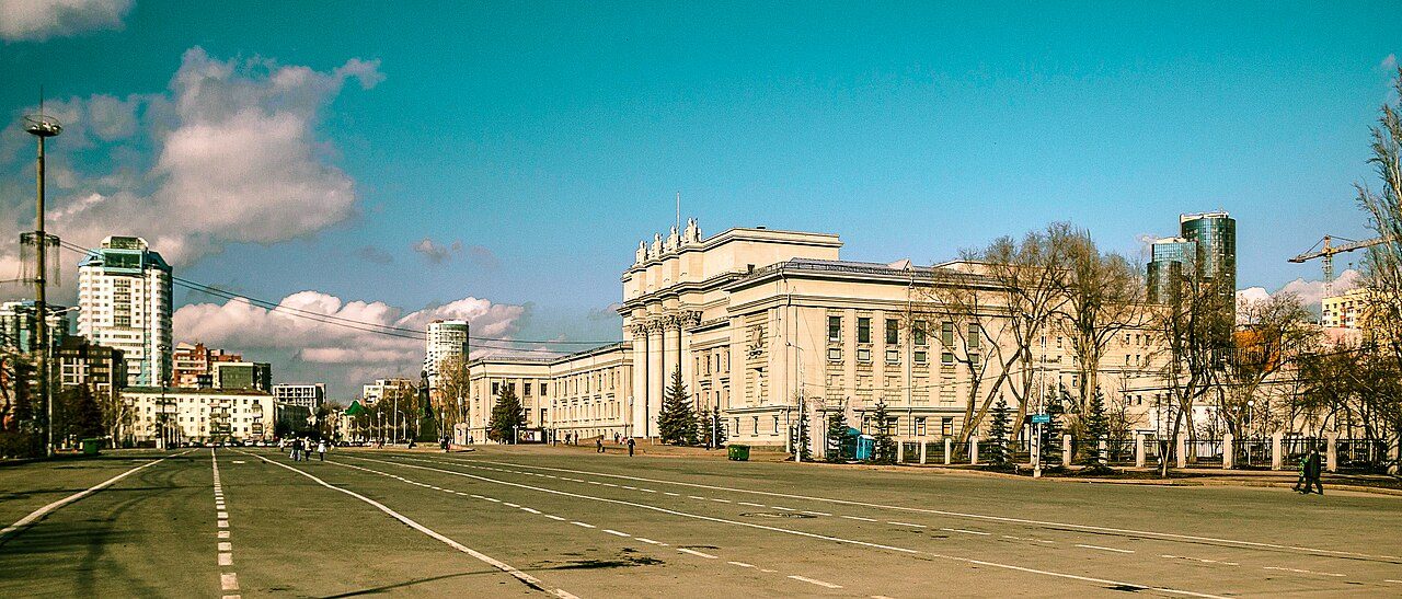 Площадь Куйбышева — Самара